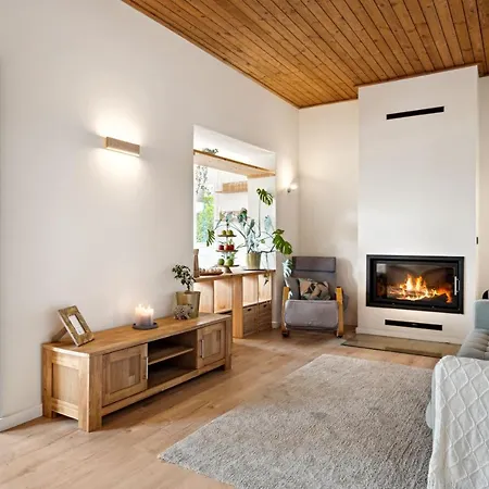 度假居 Familienparadies Nahe - Baumhaus & Tiere 科拉雷斯