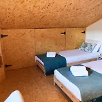 Familienparadies Nahe - Baumhaus & Tiere * Colares